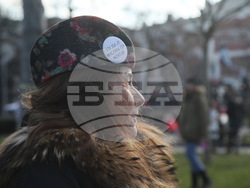 Сърбия - Белград - протестиращи - благотворителен базар