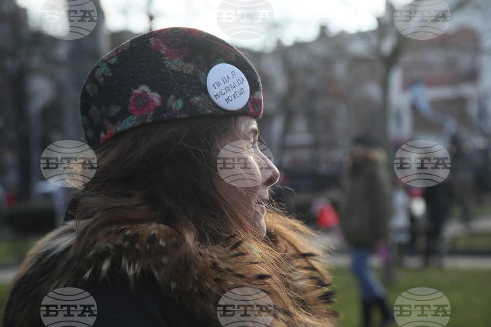 Сърбия - Белград - протестиращи - благотворителен базар