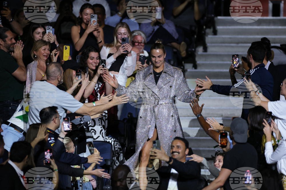 United Arab Emirates Tennis Battle of the Sexes