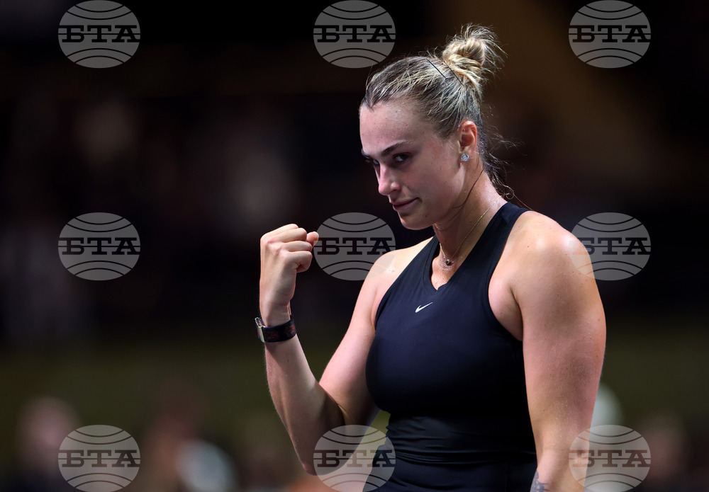 United Arab Emirates Tennis Battle of the Sexes