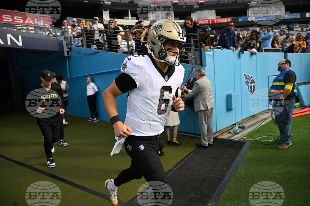 Saints Titans Football