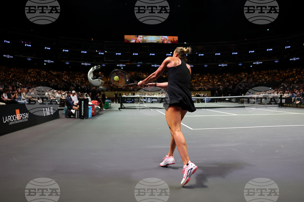 United Arab Emirates Tennis Battle of the Sexes