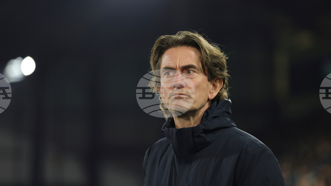 Ръководството на Тотнъм обсъжда бъдещето на мениджъра Томас Франк начело на отбора