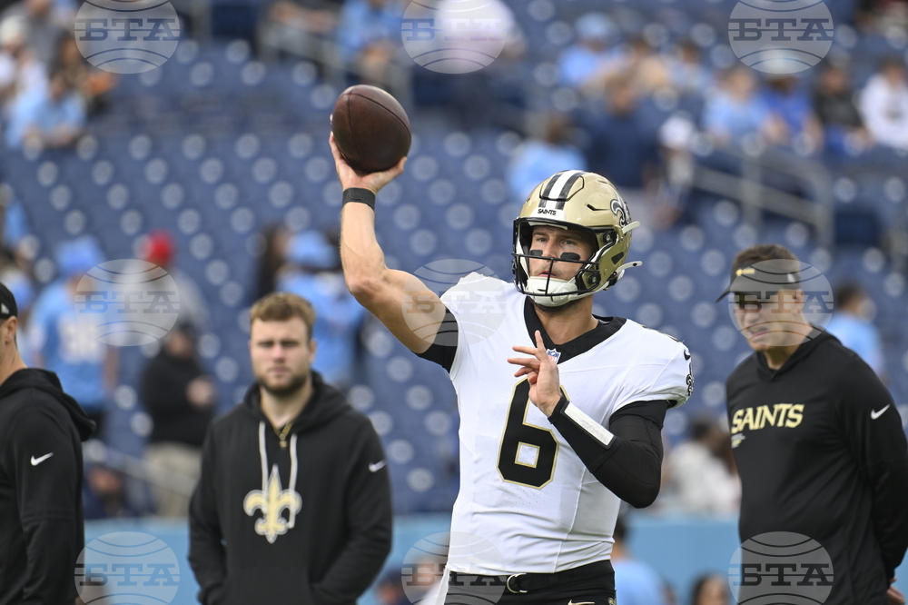 Saints Titans Football