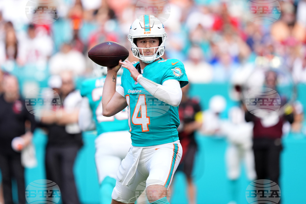 Buccaneers Dolphins Football