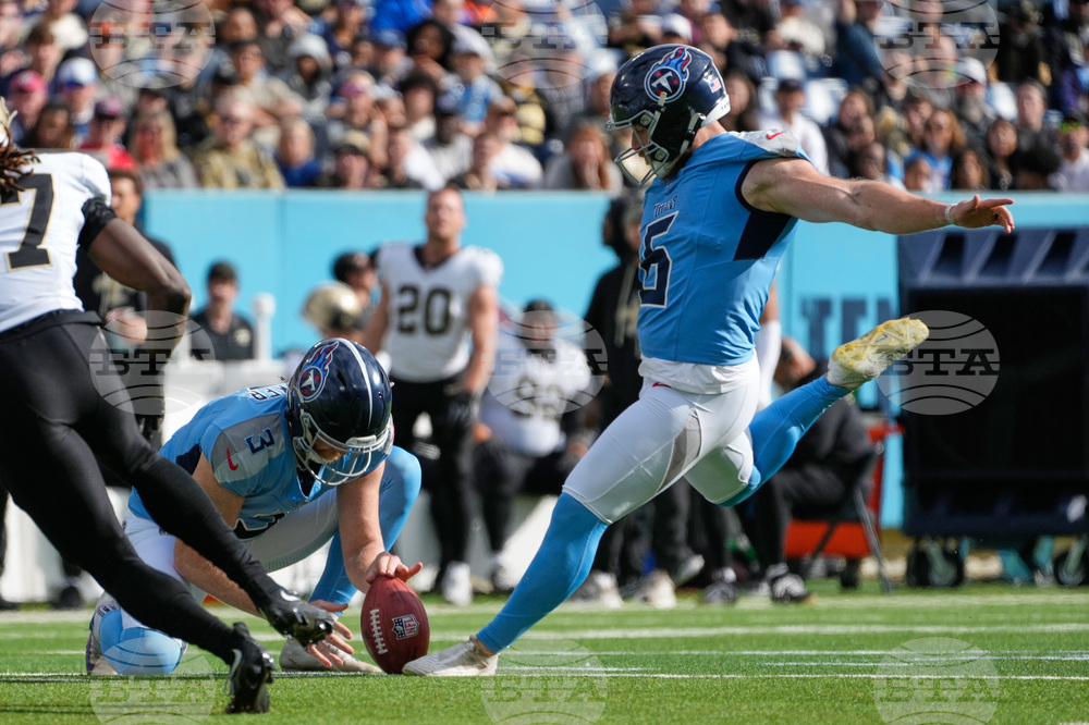 Saints Titans Football