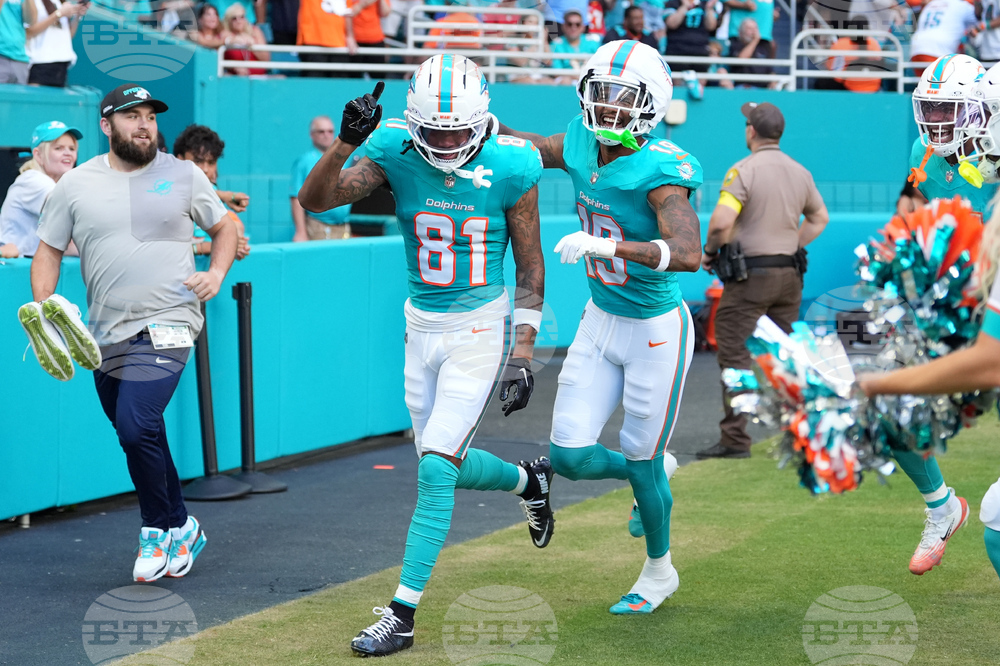 Buccaneers Dolphins Football