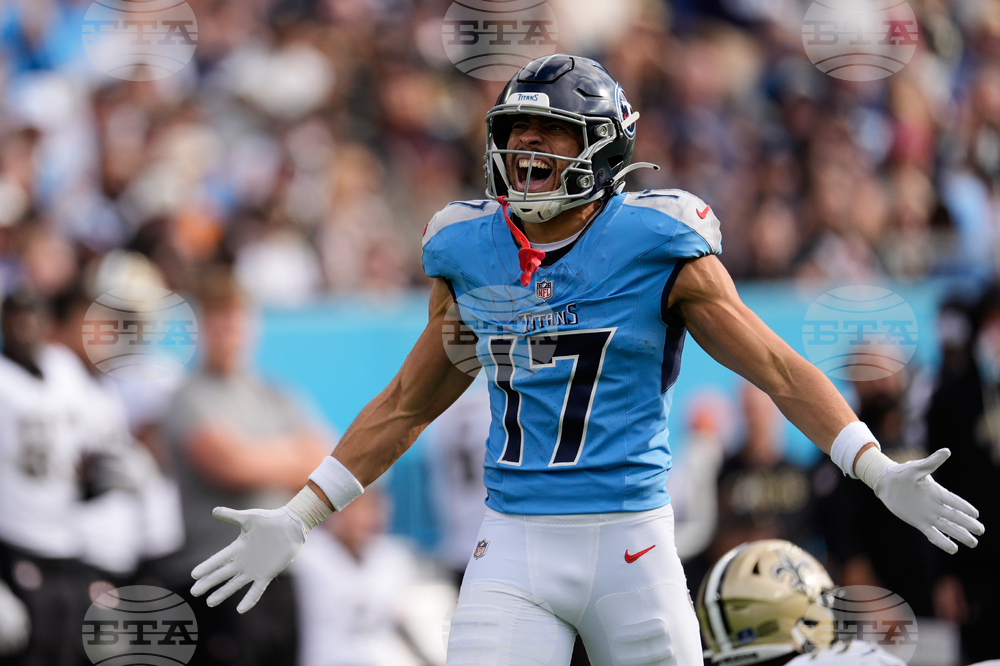 Saints Titans Football