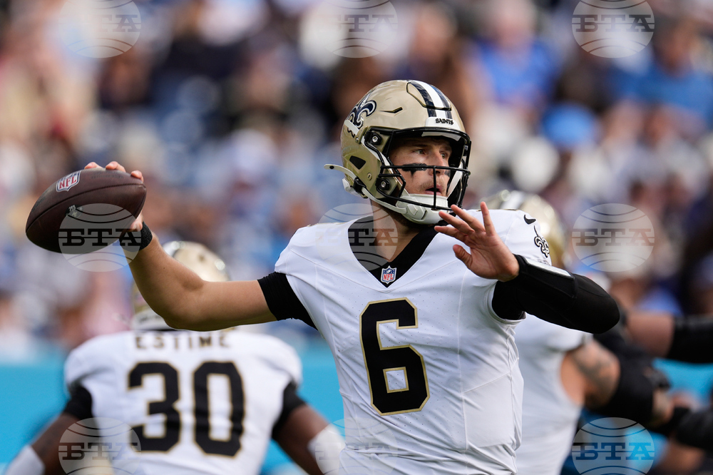 Saints Titans Football