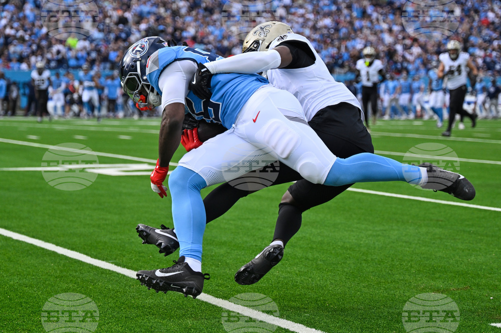 Saints Titans Football