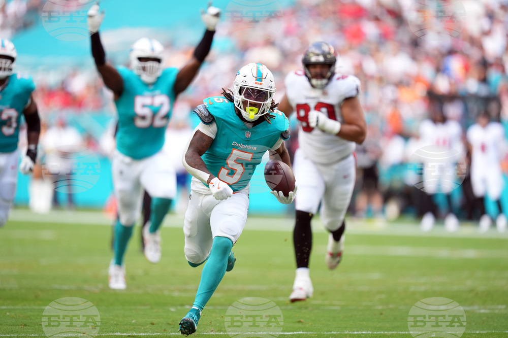 Buccaneers Dolphins Football