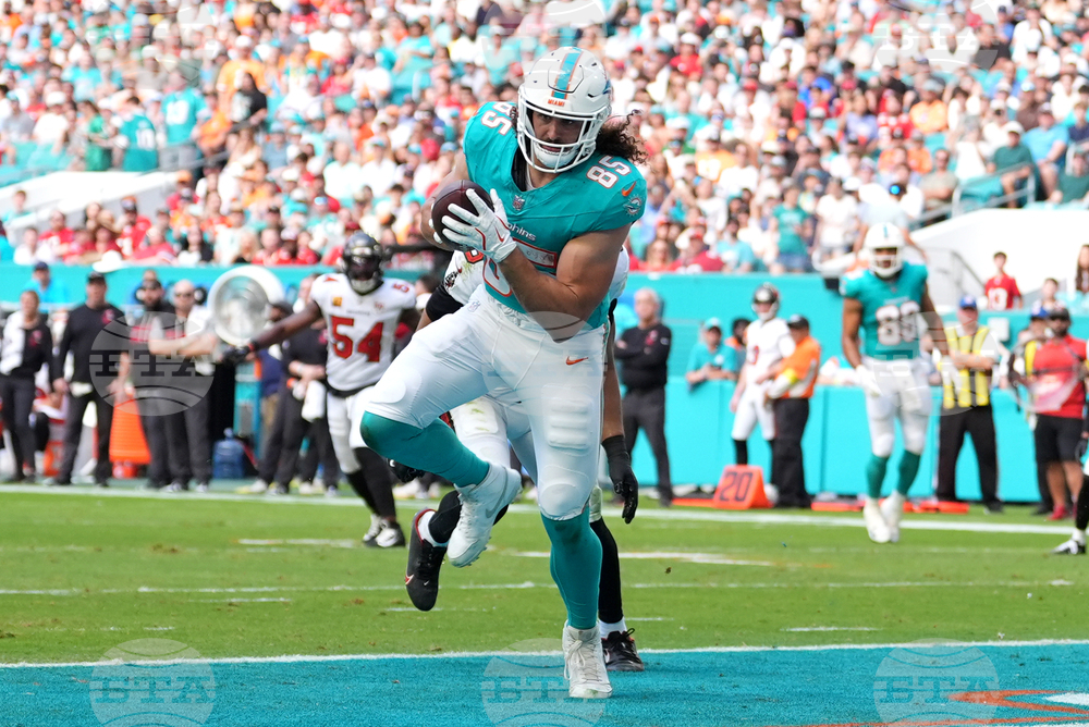 Buccaneers Dolphins Football