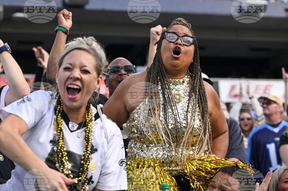 Saints Titans Football