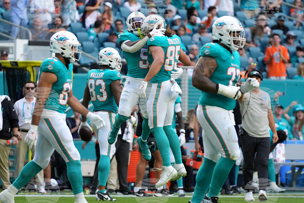 Buccaneers Dolphins Football