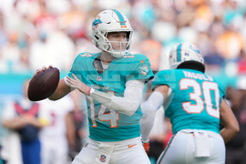 Buccaneers Dolphins Football
