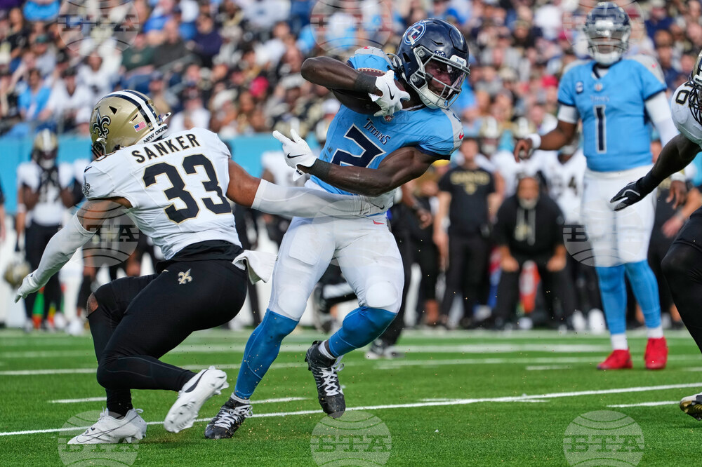 Saints Titans Football