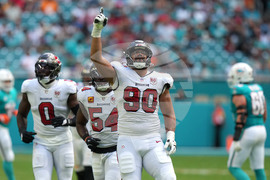 Buccaneers Dolphins Football