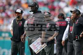 Buccaneers Dolphins Football