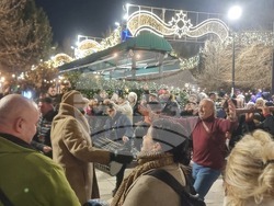 Косово - Прищина - парламентарни избори - празненство