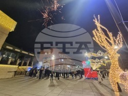 Косово - Прищина - парламентарни избори - празненство