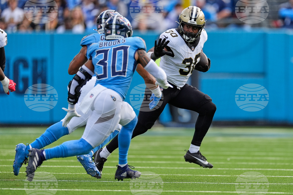 Saints Titans Football