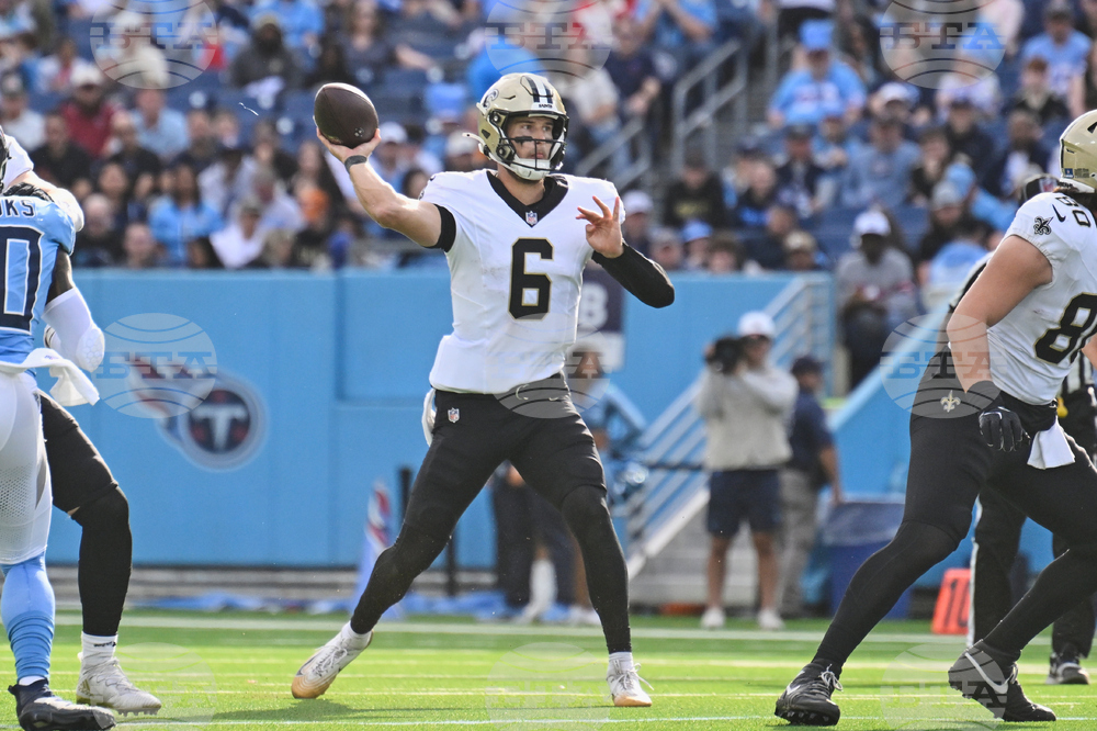 Saints Titans Football