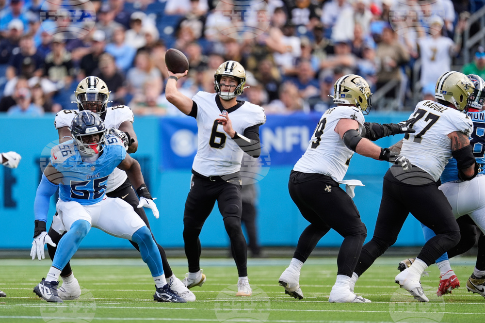 Saints Titans Football