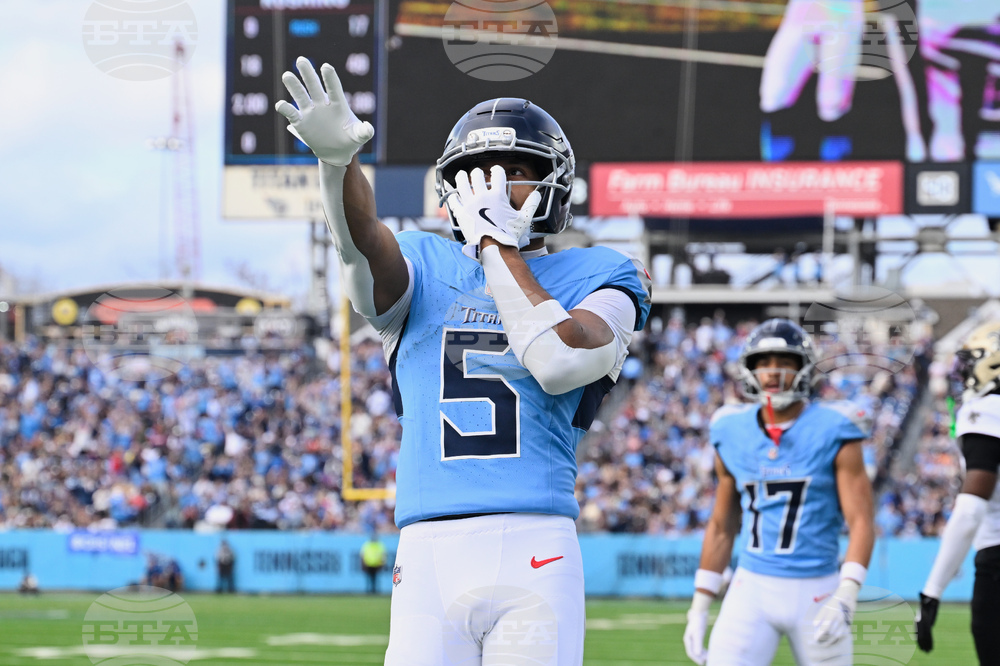 Saints Titans Football