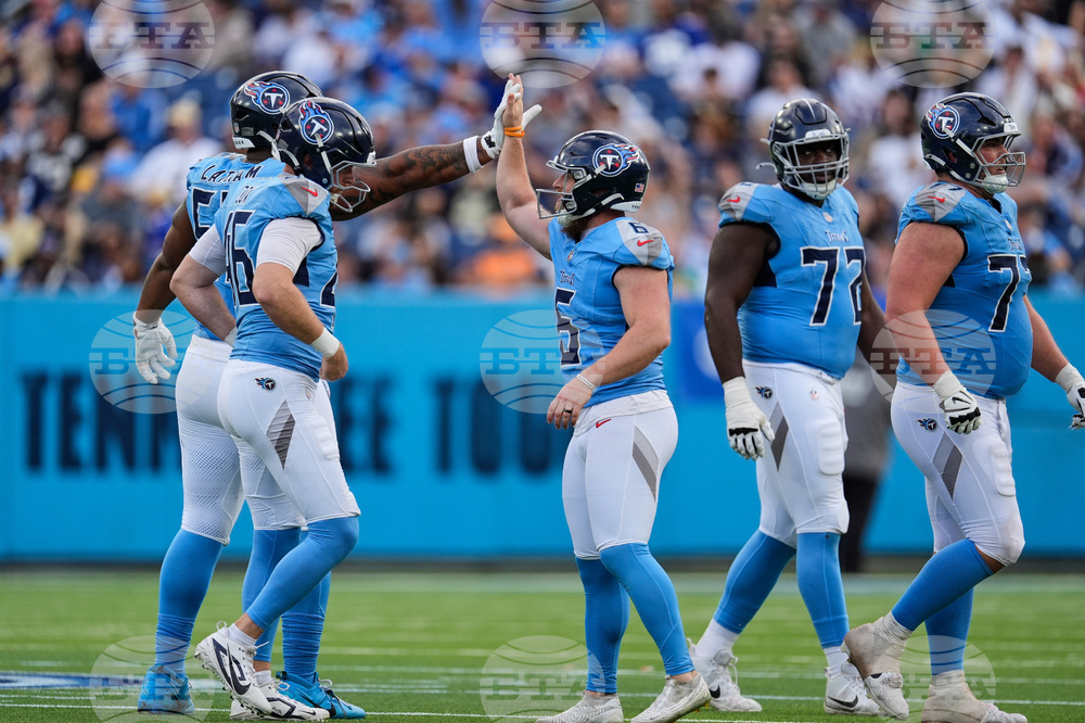 Saints Titans Football