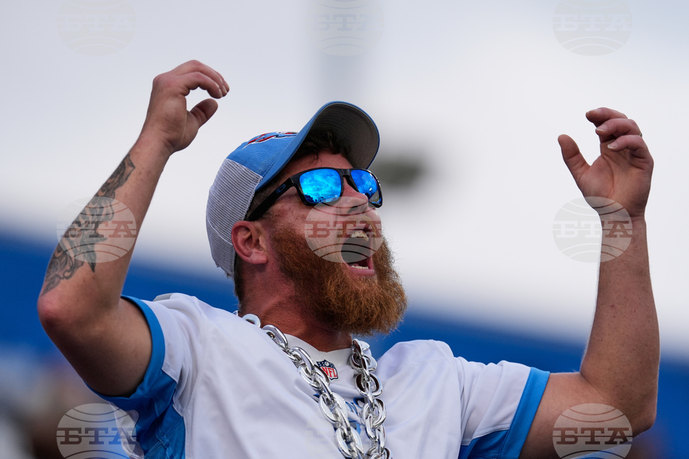 Saints Titans Football