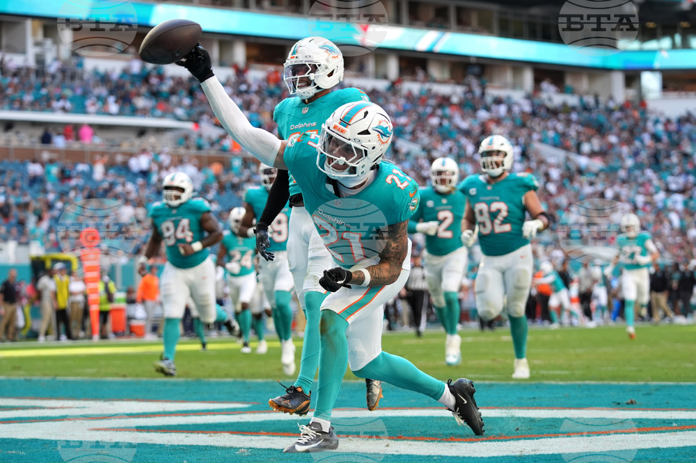 Buccaneers Dolphins Football