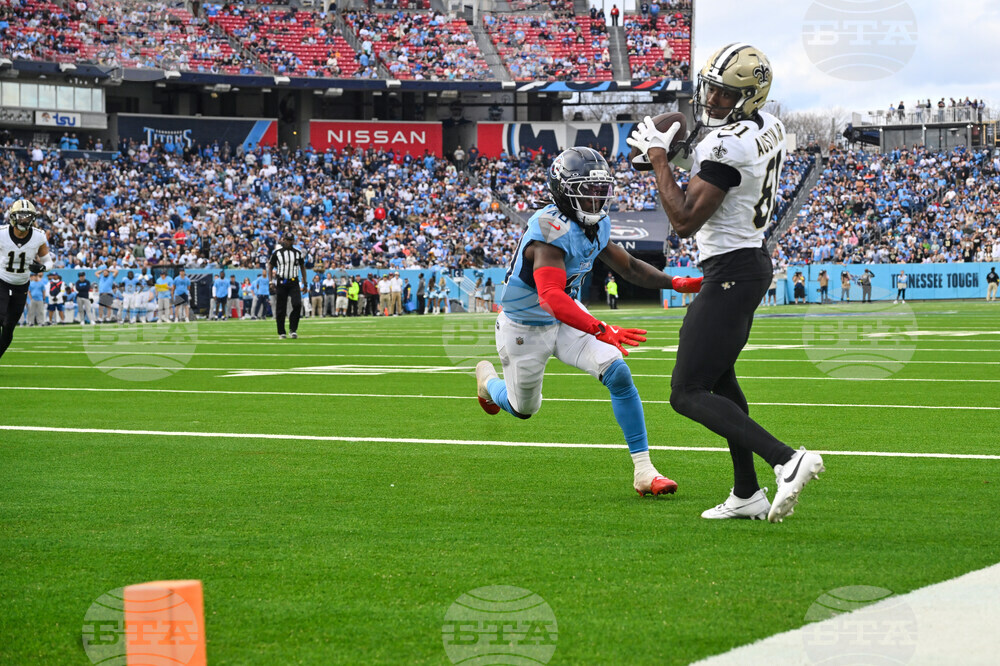 Saints Titans Football