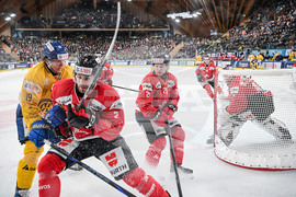 Switzerland Spengler Cup Hockey