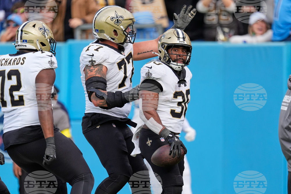 Saints Titans Football