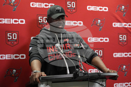 Buccaneers Dolphins Football