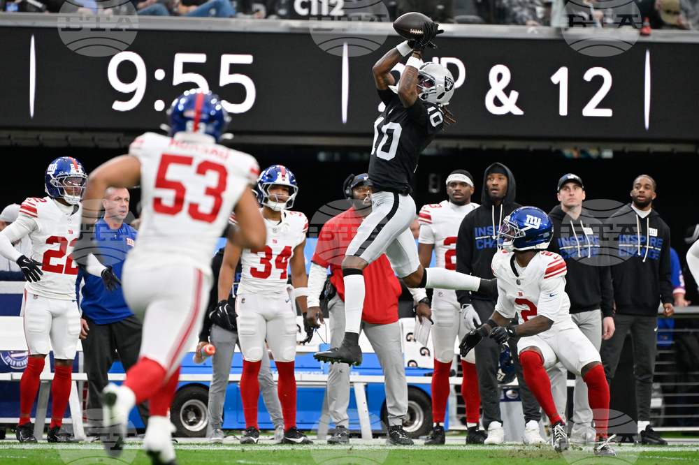 Giants Raiders Football