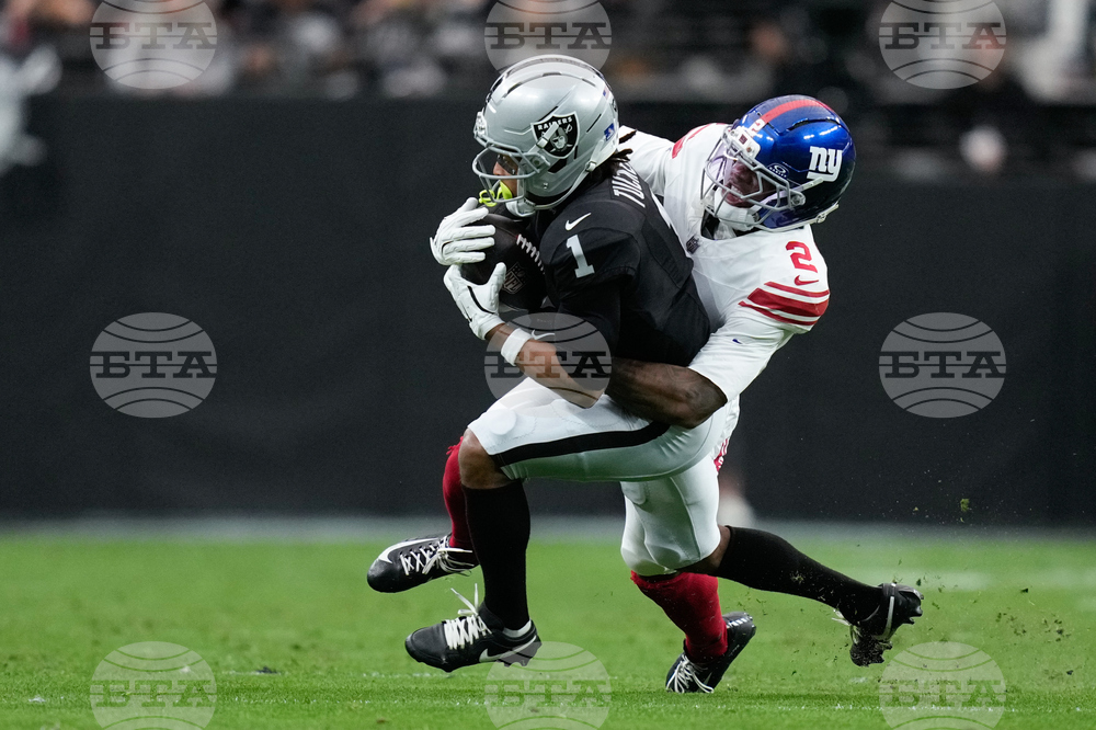 Giants Raiders Football