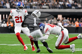 Giants Raiders Football