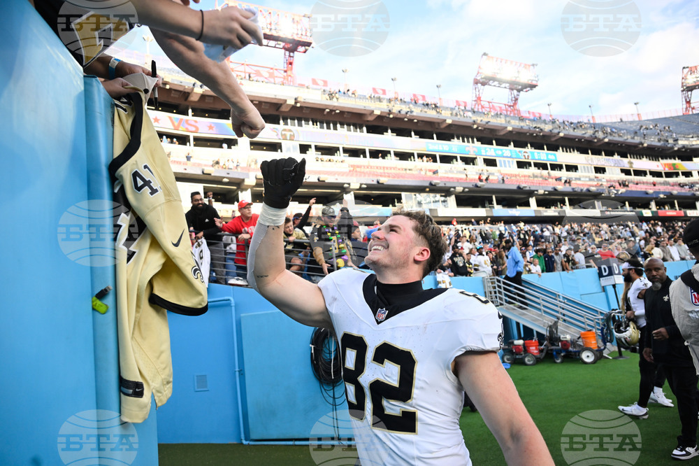 Saints Titans Football