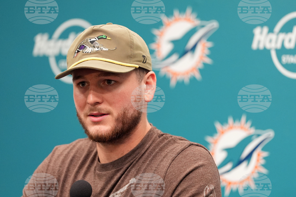 Buccaneers Dolphins Football