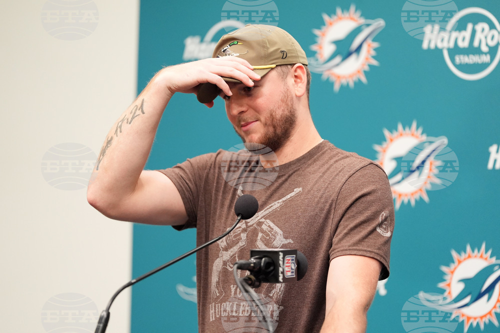 Buccaneers Dolphins Football