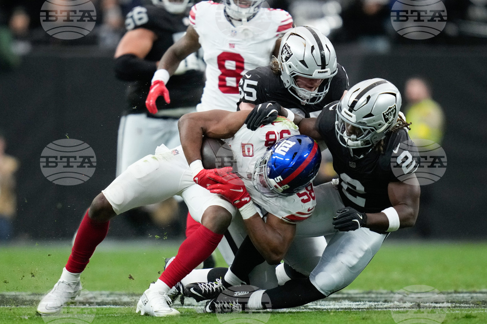 Giants Raiders Football