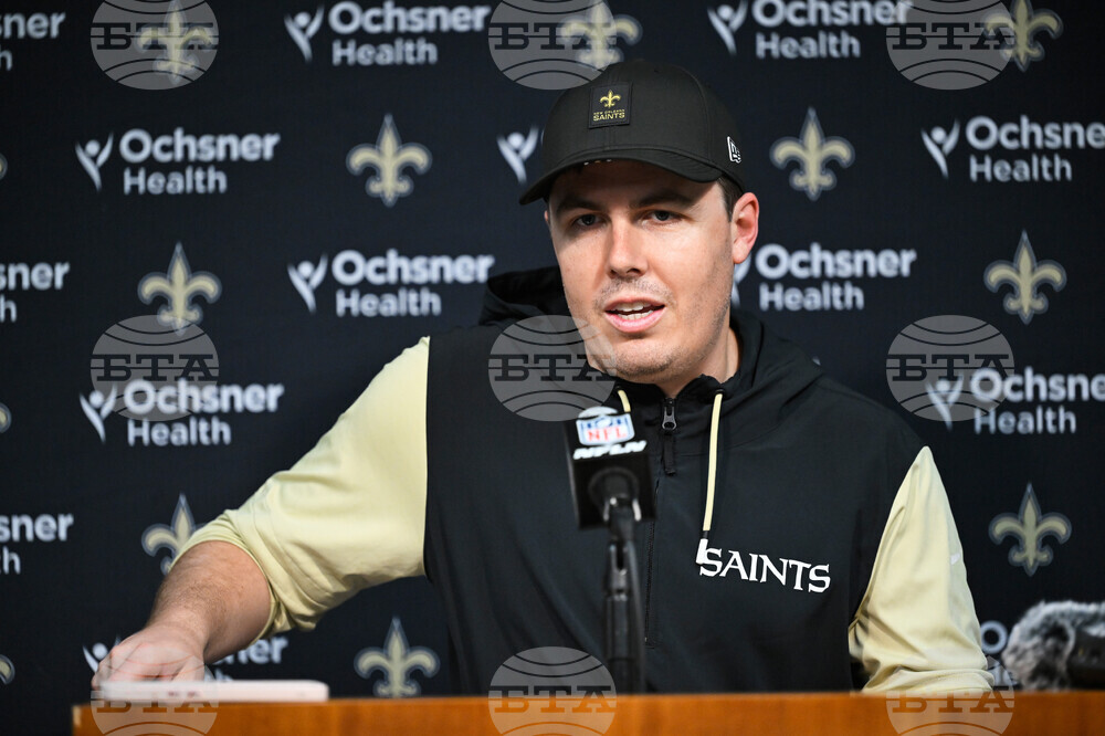 Saints Titans Football