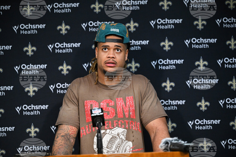 Saints Titans Football