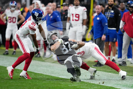 Giants Raiders Football