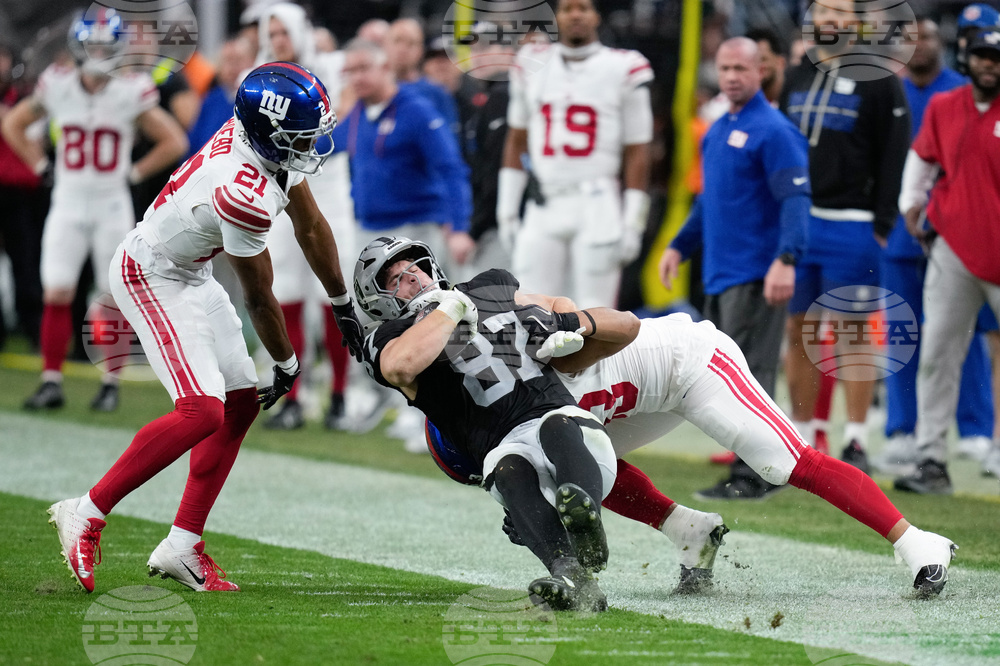 Giants Raiders Football