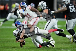 Giants Raiders Football