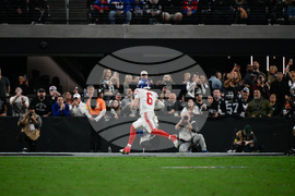 Giants Raiders Football