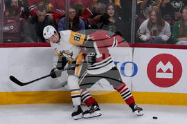 Penguins Blackhawks Hockey