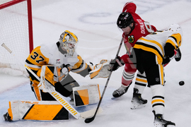 Penguins Blackhawks Hockey